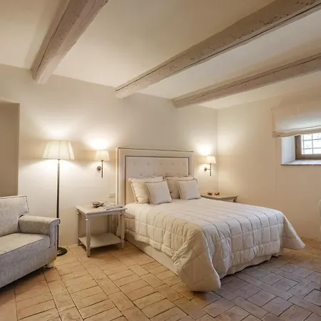 Bed & Breakfast Rivo Della Corte 4*