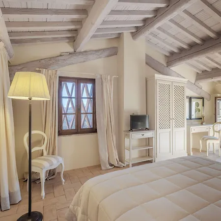 Rivo Della Corte 4*